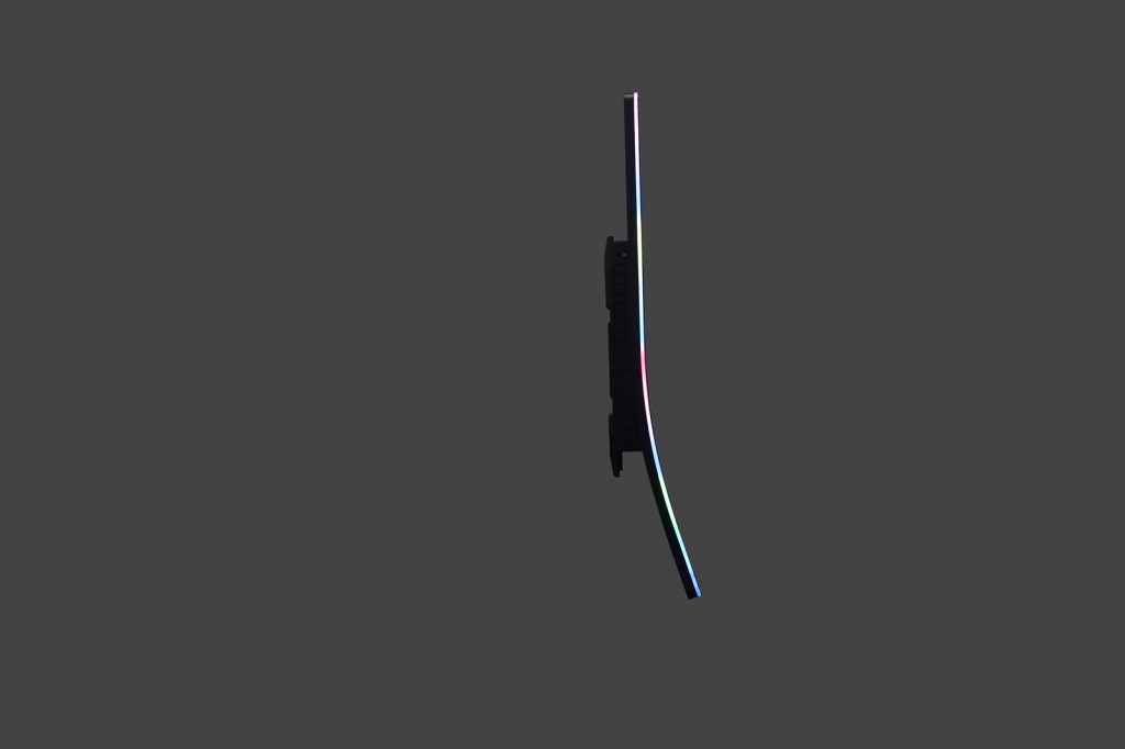 Curved gaming screen - delivered example