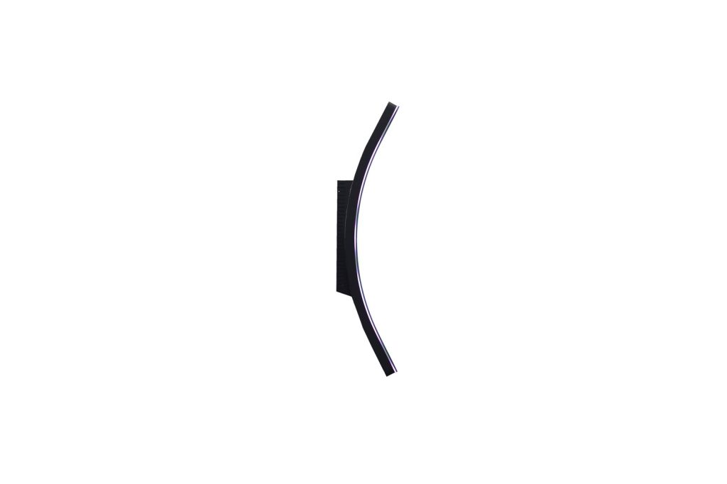 Curved gaming screen - delivered example